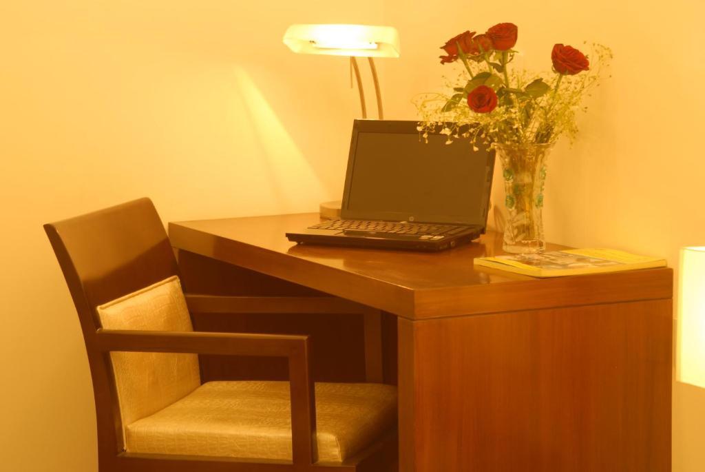 Hotel Nangis Pride Jaipur Exteriör bild