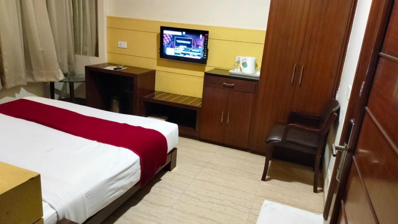 Hotel Nangis Pride Jaipur Exteriör bild