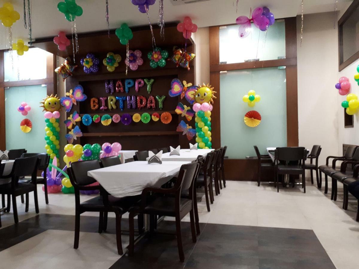Hotel Nangis Pride Jaipur Exteriör bild